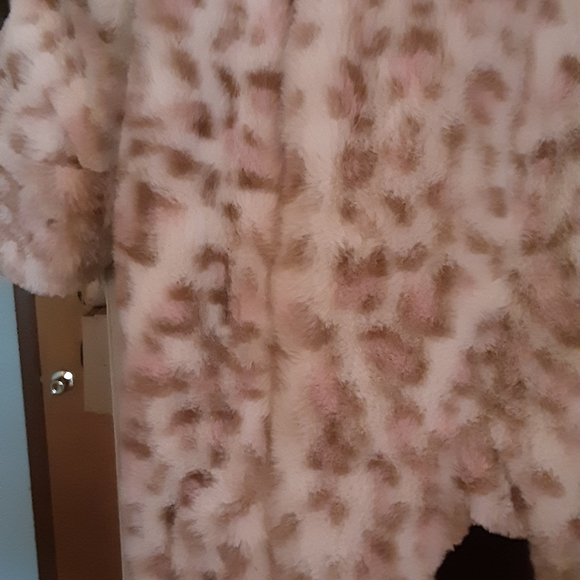 First wish 9 to 12 months soft snowsuit. - Picture 2 of 3